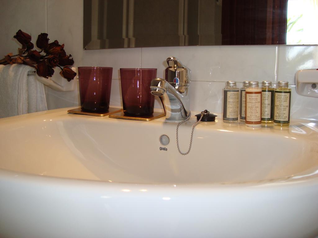 Ribeira De Fefinanes Hotel Камбадос Стая снимка