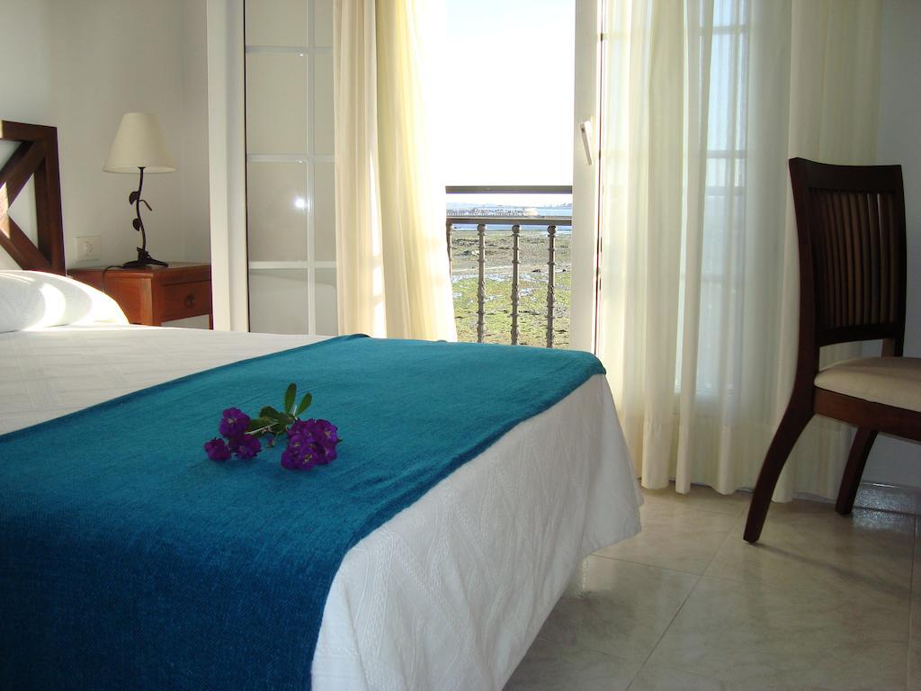 Ribeira De Fefinanes Hotel Камбадос Стая снимка